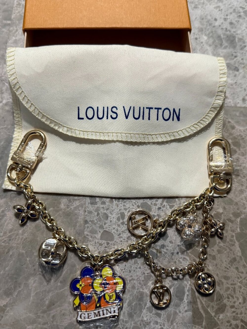 RARE and Stunning BNNU ZODIAC FASHION BAG CHARM! Comes with Dustbag and LV BOX!